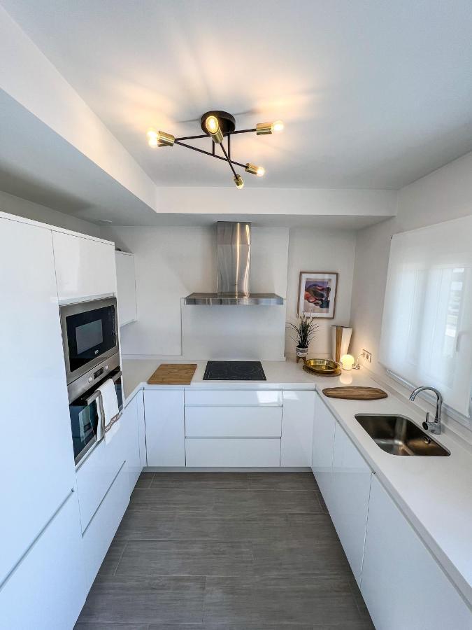 Tarifa Cozy House - Pool - Parking - Family Apartment Luaran gambar